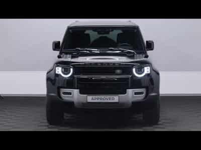 Land-Rover Defender S D200 Auto AWD (2025) - Photo 2