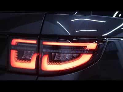 Land-Rover Discovery Sport P270e Dynamic SE AWD Auto (2025) - Photo 8
