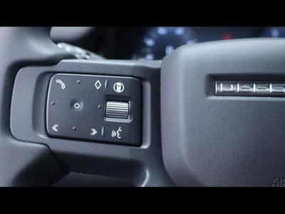 Land-Rover Defender 90 D200 X-Dynamic SE AWD Auto (2026) - Photo 15