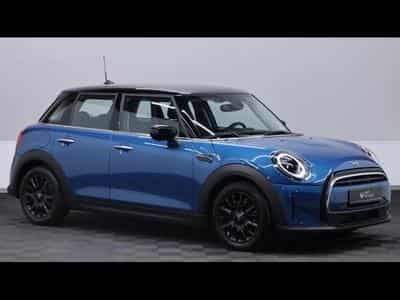MINI Cooper 1.6 136 Hatch 5 portes Steptronic (2024) - Photo 3
