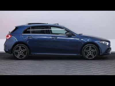 Mercedes A 250 e AMG Line 8G DCT (2022) - Photo 4