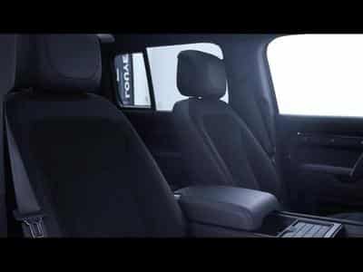 Land-Rover Defender 110 P525 V8 AWD Auto (2023) - Photo 12