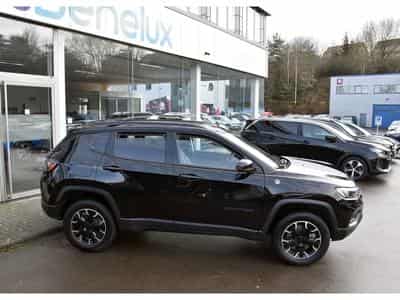 Jeep Compass 1.3 Turbo T4 PHEV eAWD Trailhawk CUIR MEMO LANE CAM 1° MAIN (2024) - Foto 3
