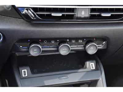 Citroën C4 1.2 MHEV MAX e-DCS6 ACC SIDE LANE HUD CAM360 1° MAIN (2025) - Photo 11