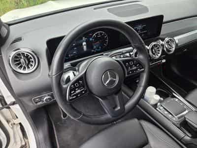 Mercedes GLB 200 4 Matic 163 CV 7G-DCT (Garantie 12 Mois) (2021) - Foto 15