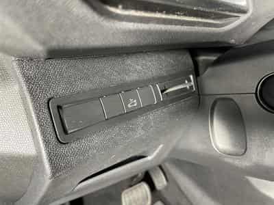 Peugeot 3008 1.6 HDI 120 EAT ALLURE I-COCKPIT GPS (2017) - Photo 10