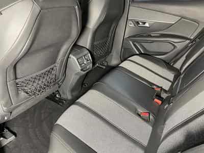 Peugeot 3008 1.6 HDI 120 EAT ALLURE I-COCKPIT GPS (2017) - Photo 15