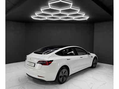 Tesla Model 3 Long Range RWD (2023) - Photo 5