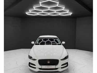 Jaguar XE P300 AWD HSE (2022) - Photo 8