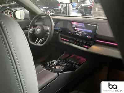 BMW 540 (2025) - Photo 9