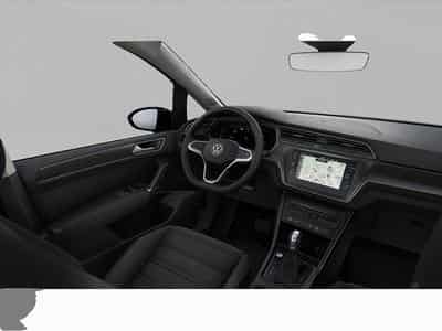 VW Touran (2025) - Photo 4