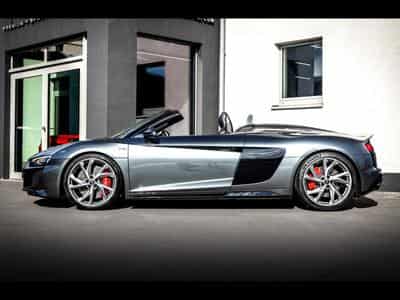 Audi R8 SPYDER V10 PERFORMANCE 5.2 FSI QUATTRO S-TRONIC – PACK KARHU (2022) - Photo 2