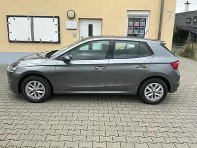 Skoda Fabia Classic 5J. Garantie (2026) - Photo 3