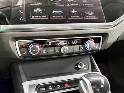 Audi Q3 Sportback S-Line 35 TFSI 150 CV *ATTELAGE* HAYON* (2023) - Foto 15