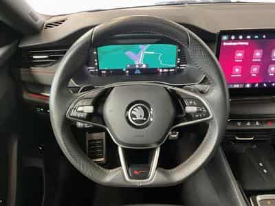 Skoda Octavia Rs+DSG+Suedia+LM19+AHK (2025) - Photo 10