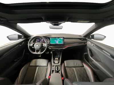 Skoda Octavia Rs+DSG+Suedia+LM19+AHK (2025) - Photo 2