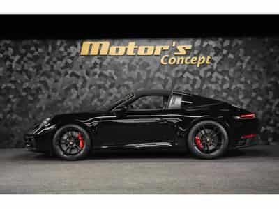 Porsche 911 Targa 4 GTS PDK (2024) - Photo 2