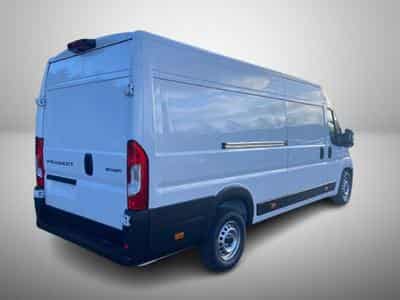 Peugeot Boxer 2.2 BlueHDI 180 EAT8 L4H2 (2026) - Photo 4