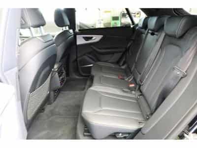 Audi Q8 50 TDI (2024) - Photo 11