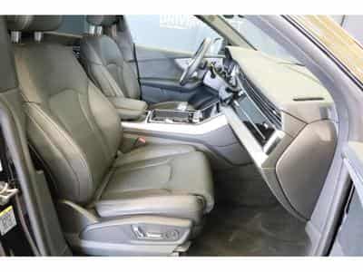Audi Q8 50 TDI (2024) - Photo 9