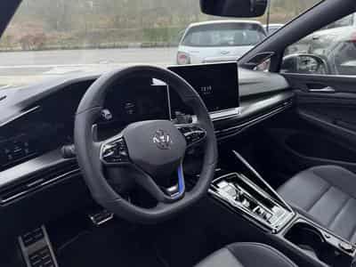 VW Golf (2025) - Foto 15