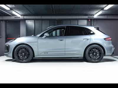 Porsche Macan III GTS PDK – DOLOMITSILVER METALLIC (2023) - Photo 2