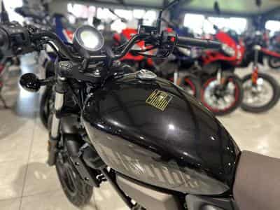 QJmotor SRV 125 (2026) - Photo 6