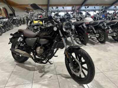 QJmotor SRV 125 (2026) - Photo 7