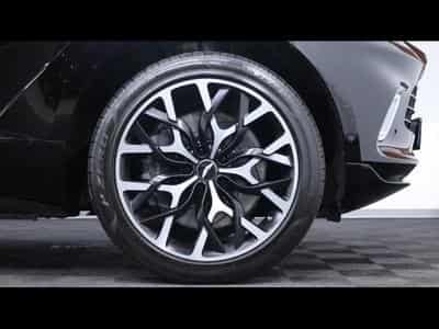 Aston-Martin DBX 4.0 V8 550 (2021) - Photo 10
