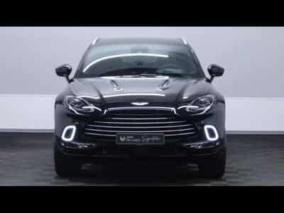 Aston-Martin DBX 4.0 V8 550 (2021) - Photo 2