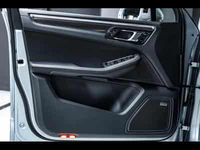 Porsche Macan III GTS PDK – DOLOMITSILVER METALLIC (2023) - Foto 8