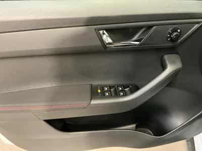 Skoda Fabia Monte-Carlo+LED+NAVi+DIGI+ (2021) - Foto 10