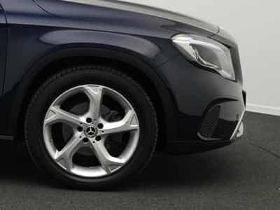 Mercedes GLA 200 d 4MATIC (2018) - Photo 6