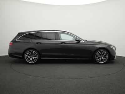 Mercedes E 200 d T AMG-Line Multi+Kamera+Distr+19" (2021) - Photo 5
