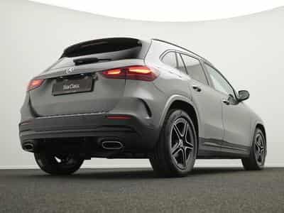Mercedes GLA 200 d AMG-Line Multi+Kamera+Night+19"+AHK (2025) - Photo 9