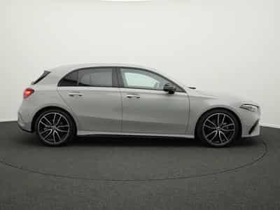 Mercedes A 200 AMG-Line Multi+Kamera+Distr+Night+19" (2025) - Photo 5