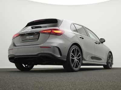 Mercedes A 200 d AMG-Line Multi+Kamera+Night+19" (2025) - Photo 9