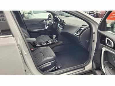 Kia XCeed (2026) - Foto 11