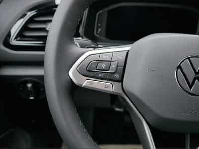 VW T-Roc (2026) - Foto 14