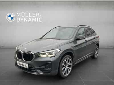 BMW X1 X1 xDrive25d SPORT LINE AUTOMATIK PANORAMA LED L (2021) - Photo 1