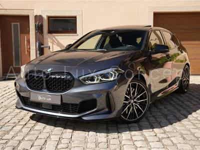 BMW M135 i xDrive Pack M Performance (2020) - Foto 1