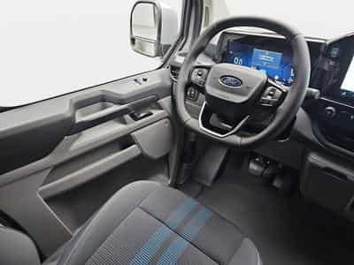 Ford Transit 2.0 ECOBLUE 170 BVA L1H1 Sport (2026) - Photo 8
