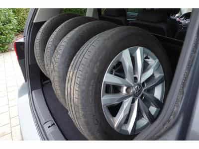 VW Touran 2.0 TDI HIGHLINE 150 DSG R-LINE (2018) - Photo 5