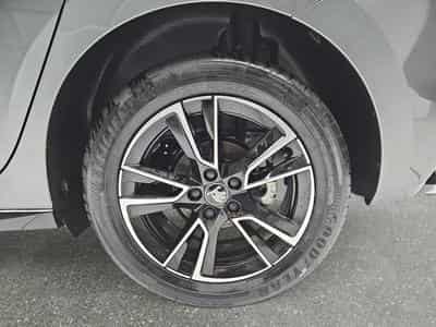 Skoda Fabia 1.0 TSi 116 DSG Monte Carlo (2025) - Photo 6
