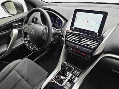 Mitsubishi Eclipse Cross 2.4 MIVEC PHEV CVT Select (2025) - Photo 15