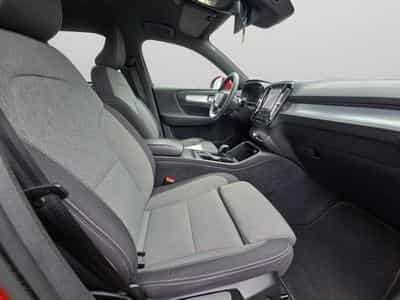 Volvo XC40 B3 Core / Essence (2022) - Foto 14