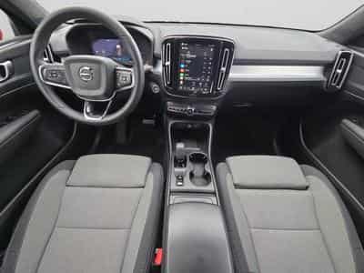 Volvo XC40 B3 Core / Essence (2022) - Foto 3