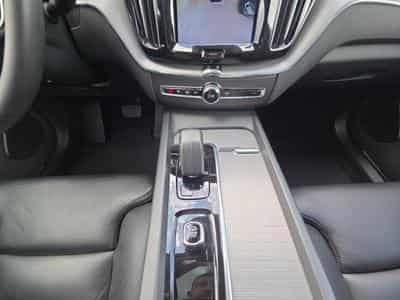 Volvo XC60 B4 Ultimate Bright / Essence (2022) - Foto 10