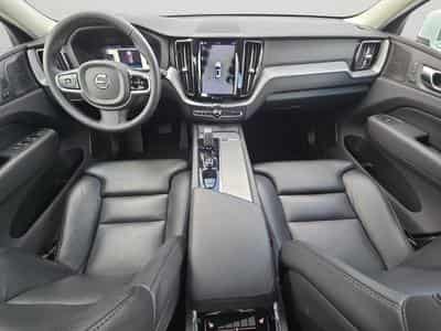 Volvo XC60 B4 Ultimate Bright / Essence (2022) - Foto 3