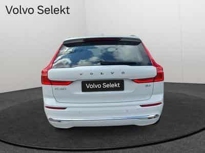 Volvo XC60 B4 Ultimate Bright / Essence (2022) - Foto 7